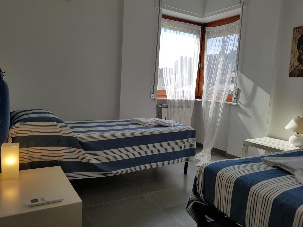 Giobea New Aptm With A/C Monterosso al Mare Bagian luar foto